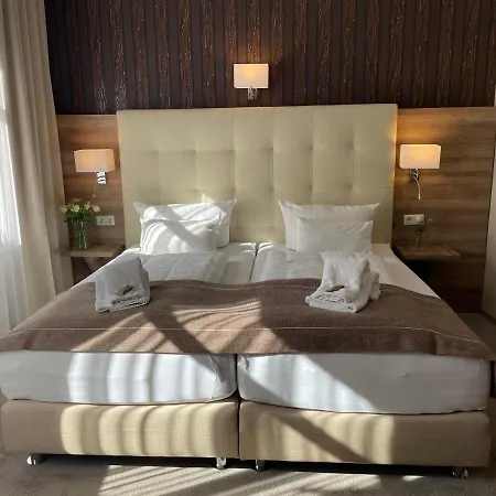 Inn 