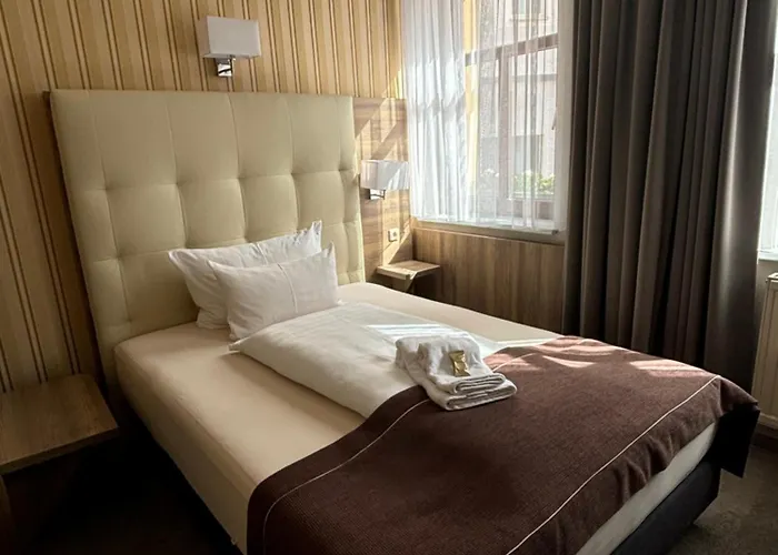 Gasthof Zur Altstadt 3*